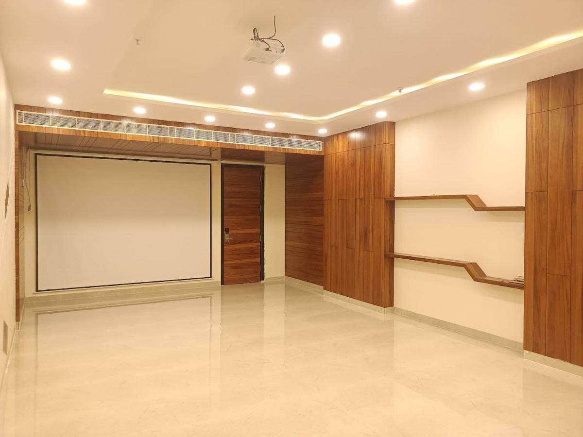Отель Sri Vishnu Tejam Elite Narsipatnam Экстерьер фото